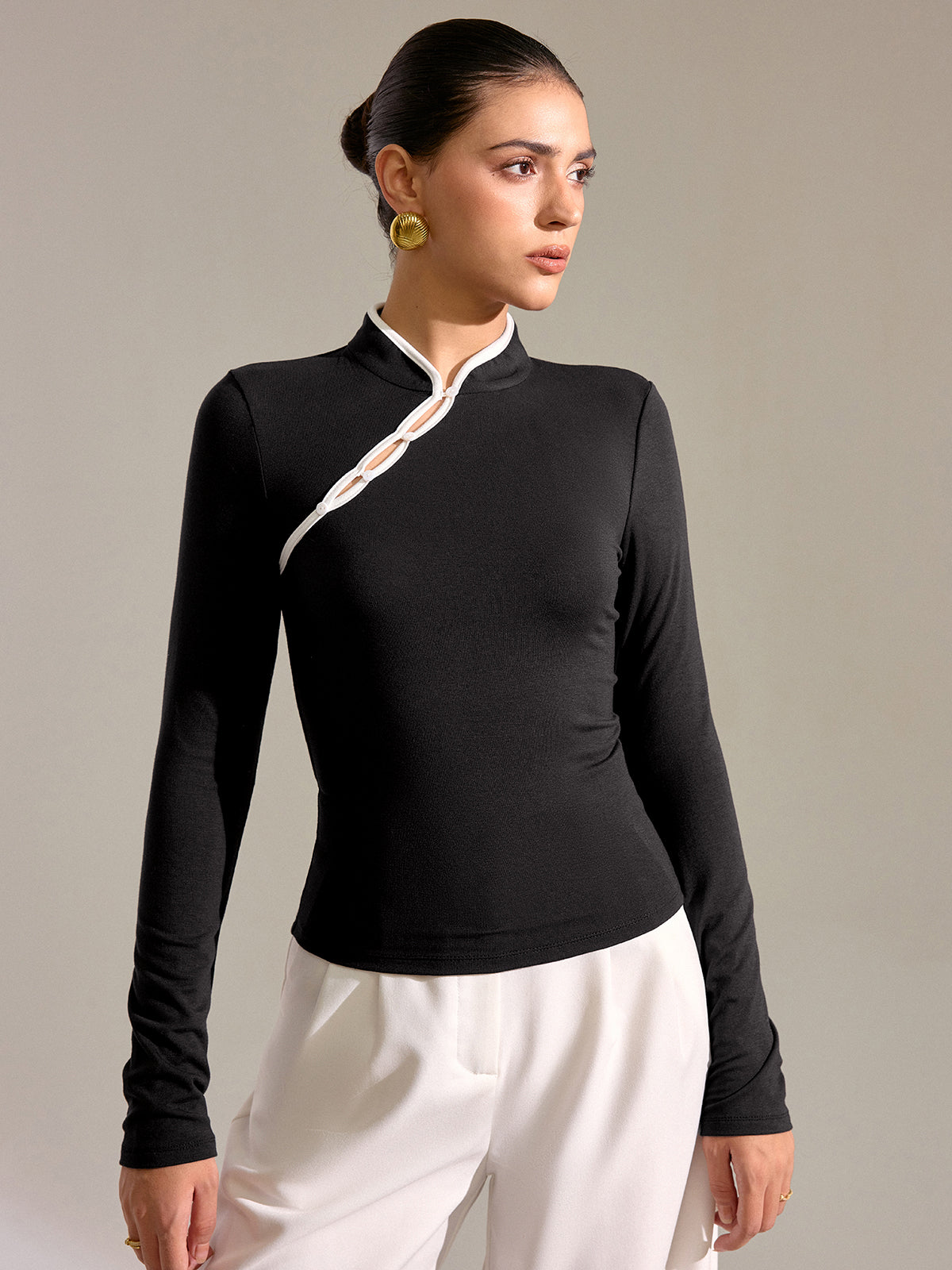 Contrast Trim Mandarin Collar Fitted T-Shirt