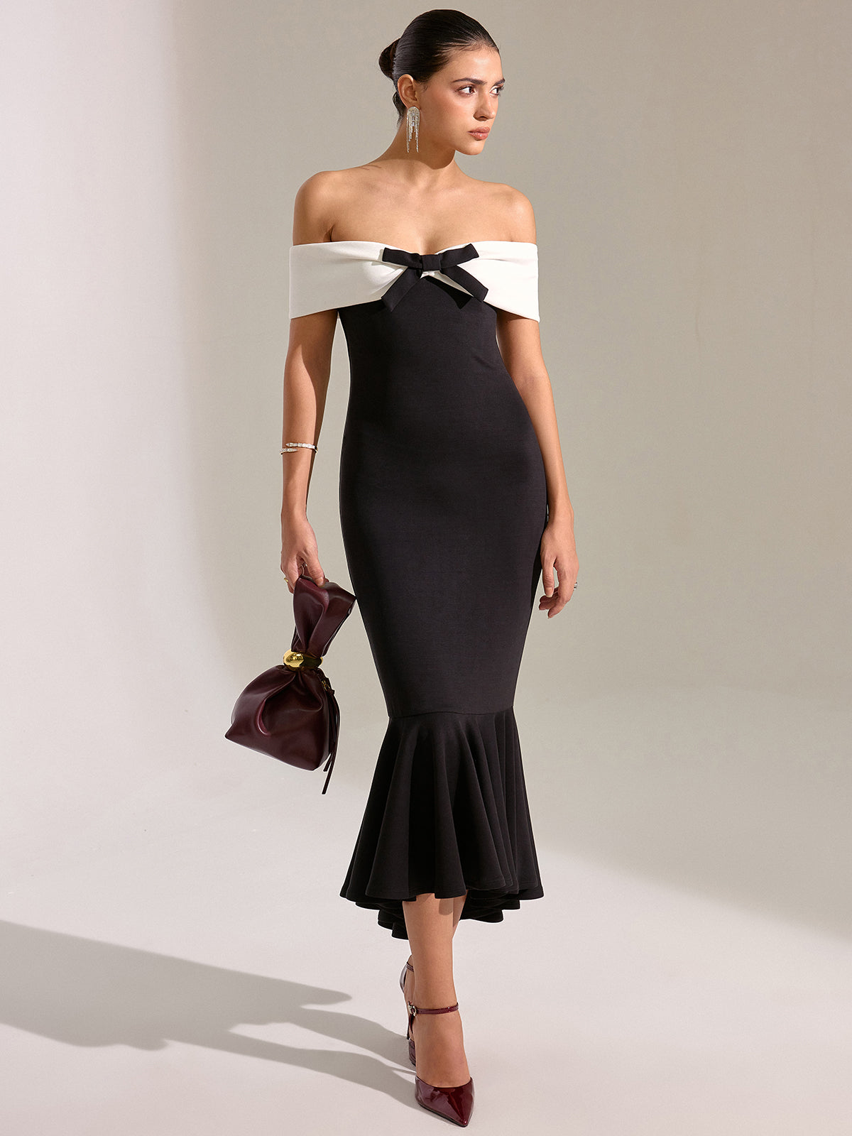 Bow Off-Shoulder Mermaid Midi Dress