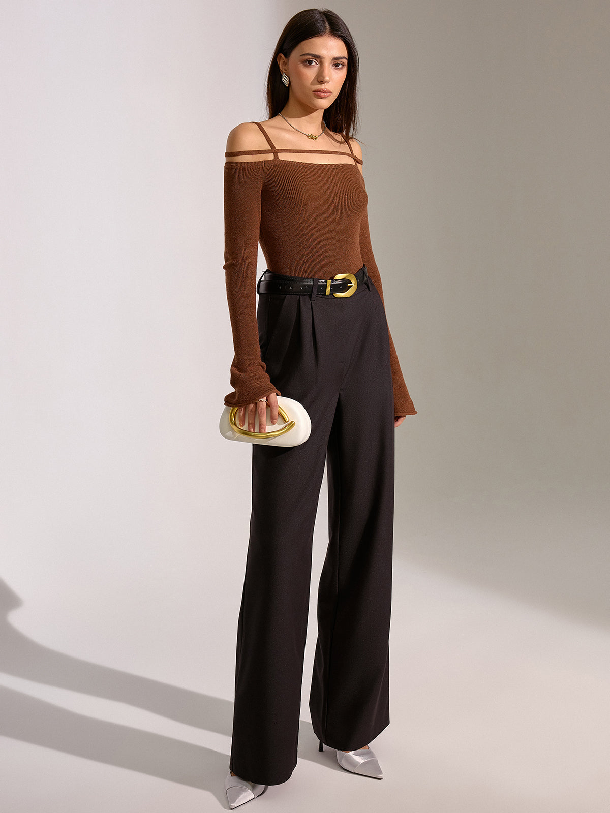 Off-Shoulder Stricktop aus Wollmischung mit ausgestellten Ärmelbündchen