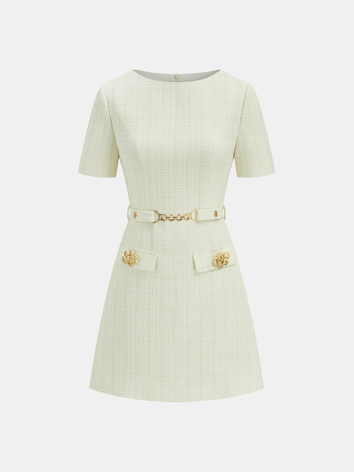 Robe mini en tweed à ceinture et détails métalliques 