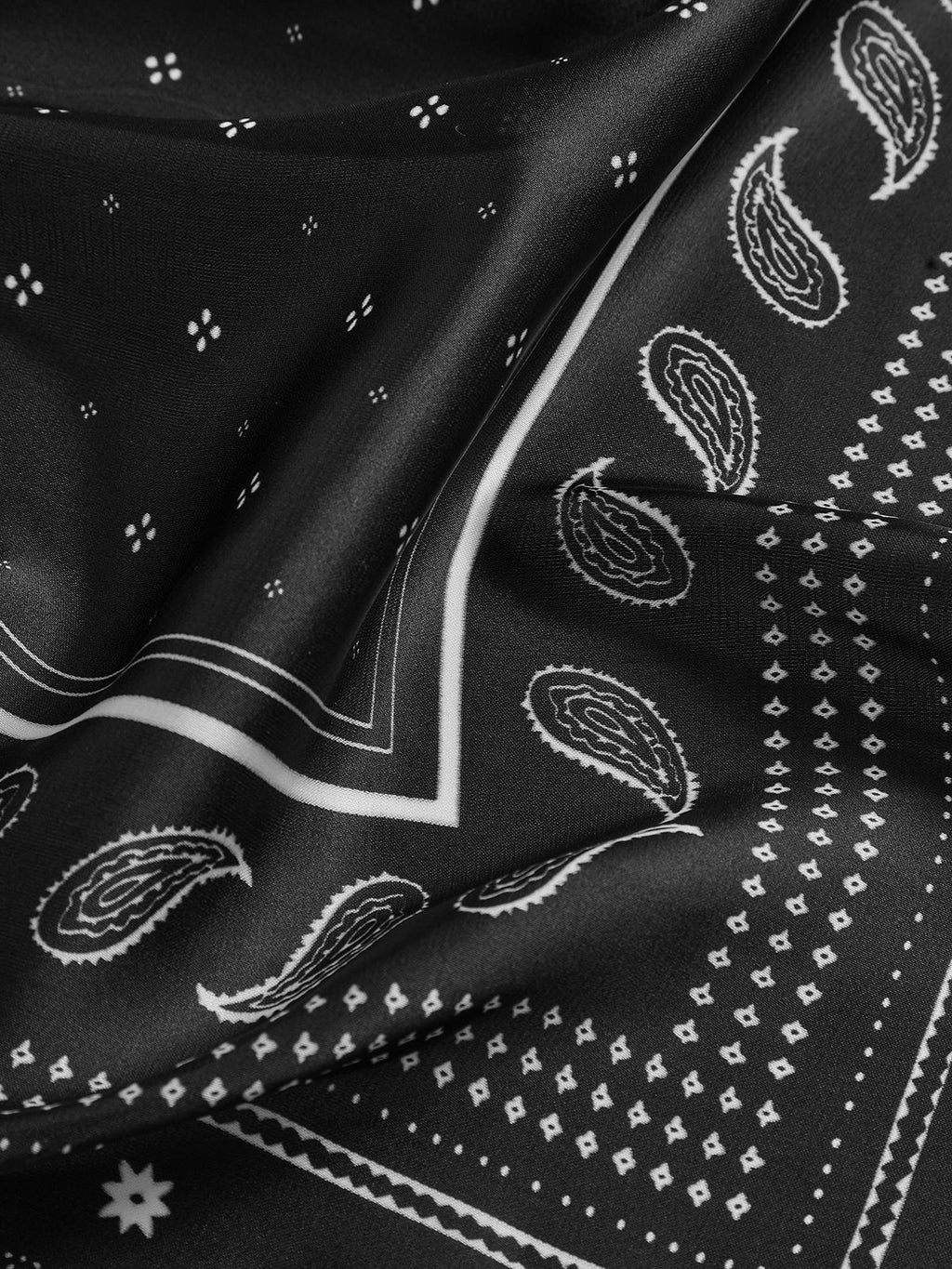 Foulard carré à motif cachemire