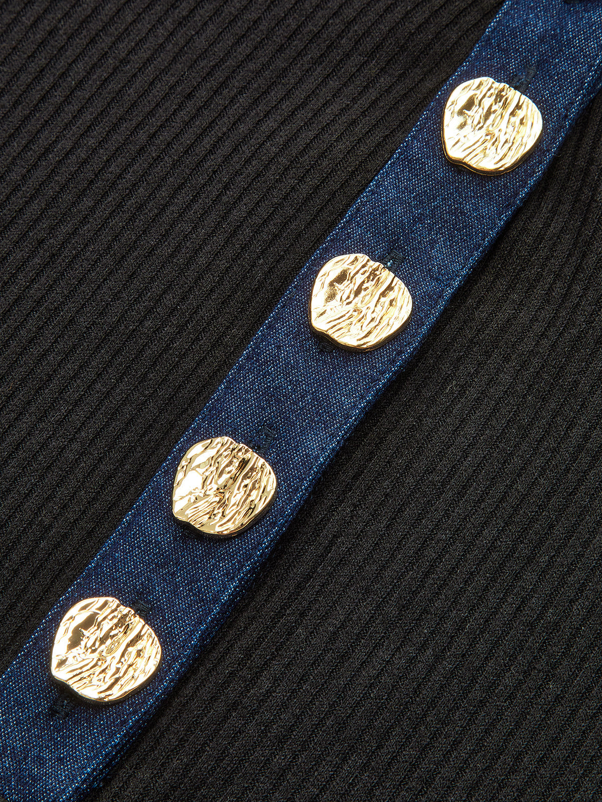 Contrast Collar Metal Button Ribbed Knit T-Shirt