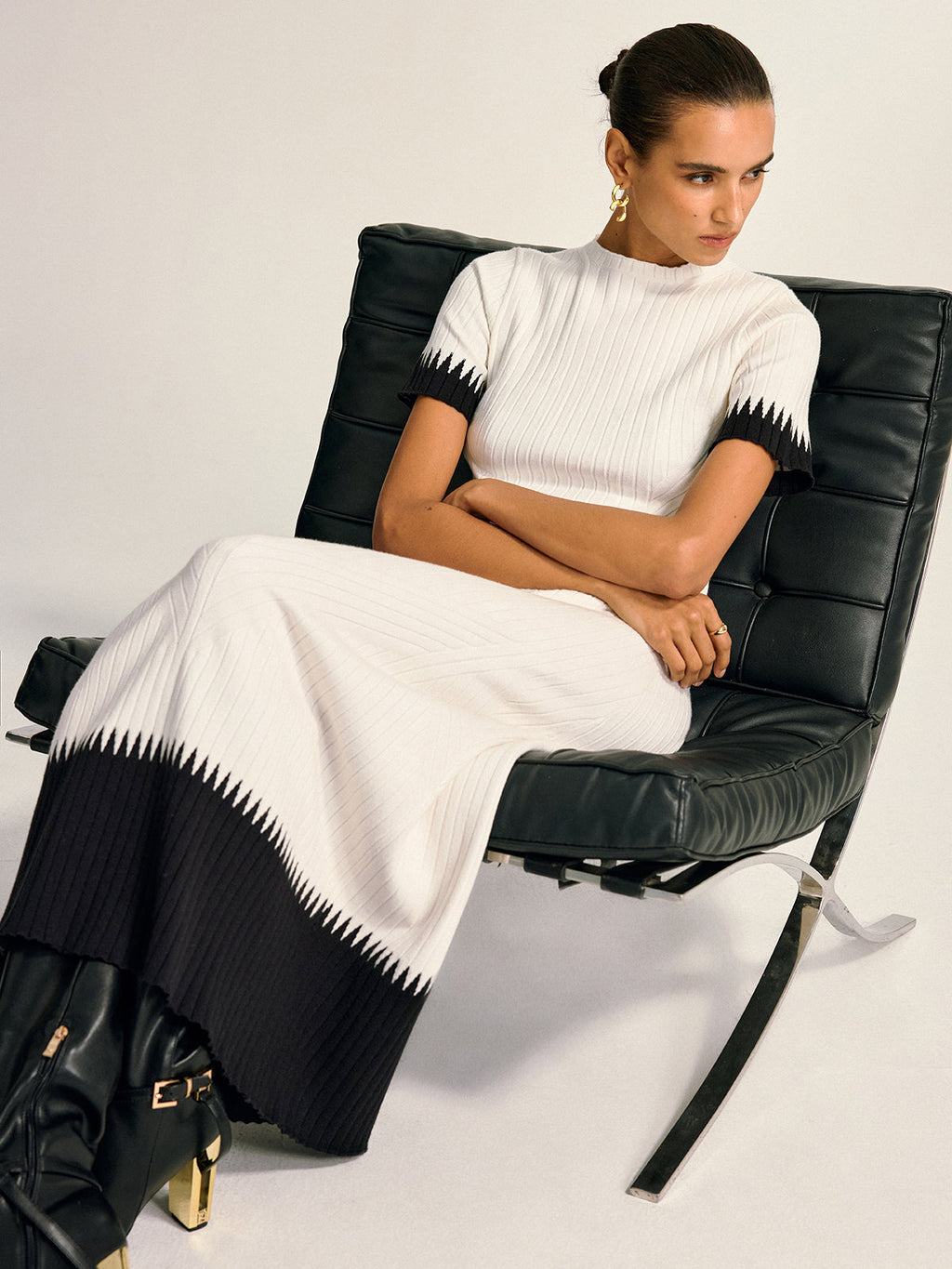 Ensemble Coordonné en Maille avec Détails Contrastants