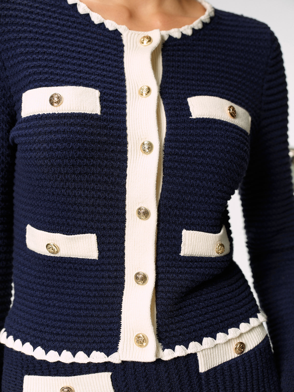Contrast Scalloped Trim Metal Button Cardigan