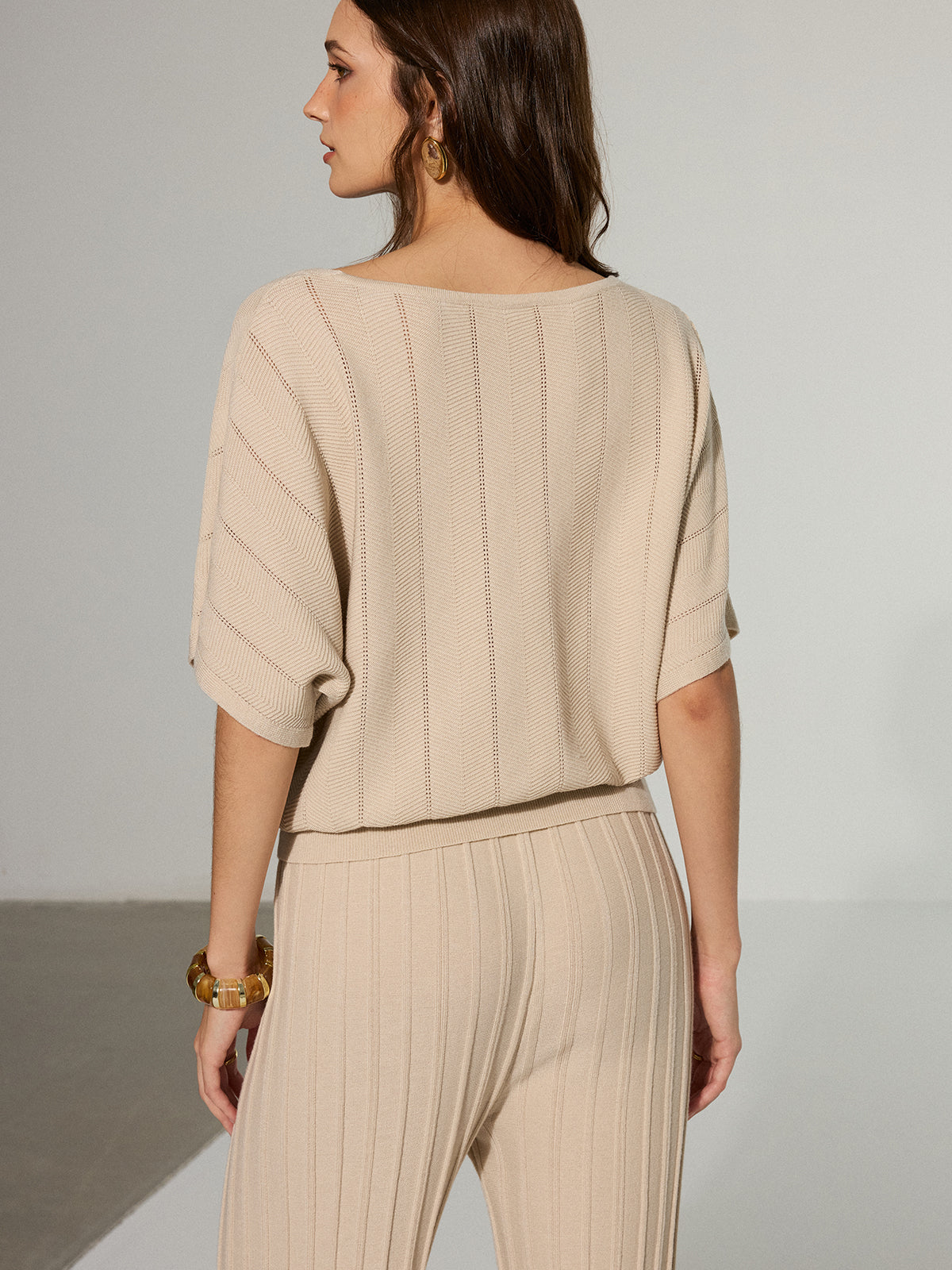 Pull en V texturé en laine mélangée