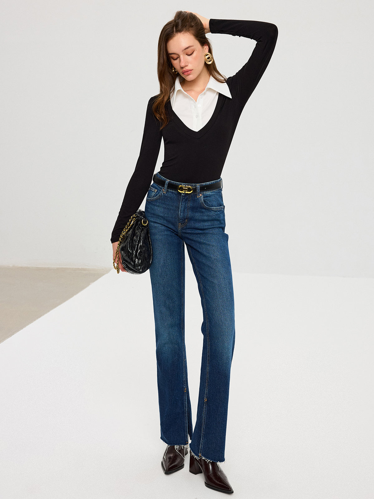 High-Stretch Contrast Shirt Collar Knit Bodysuit