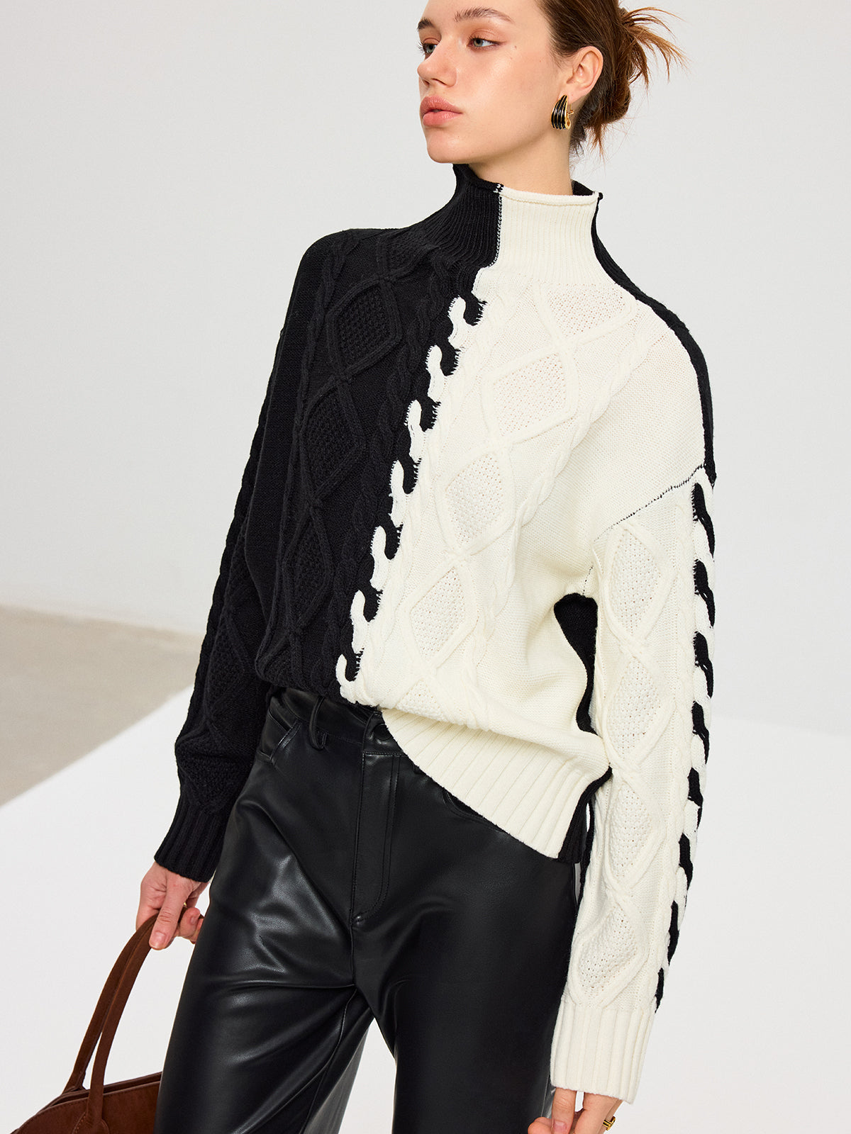 Color-Block Zopfmuster-Rollkragenpullover