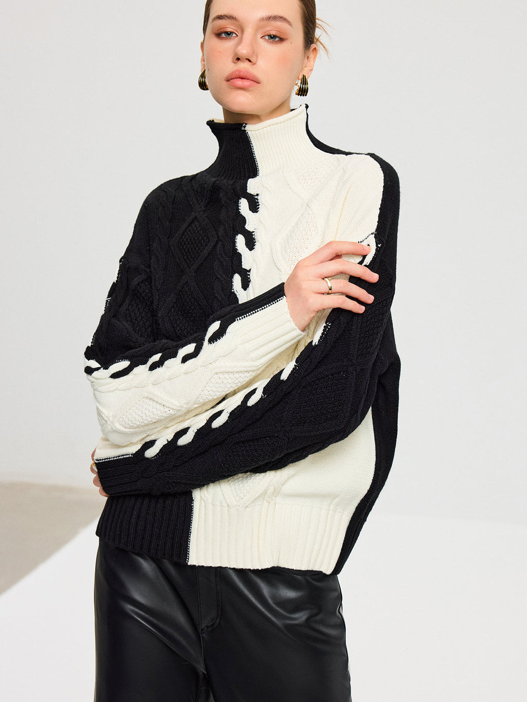 Color-Block Zopfmuster-Rollkragenpullover