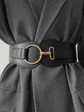 Ceinture large en similicuir avec boucle circulaire dorée