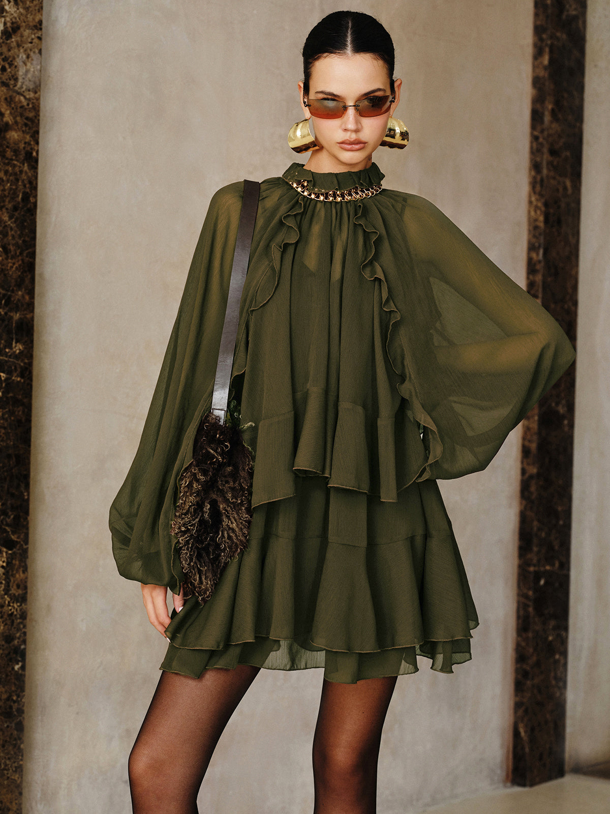 Gestuftes Chiffon-Minikleid-Set mit Unterrock