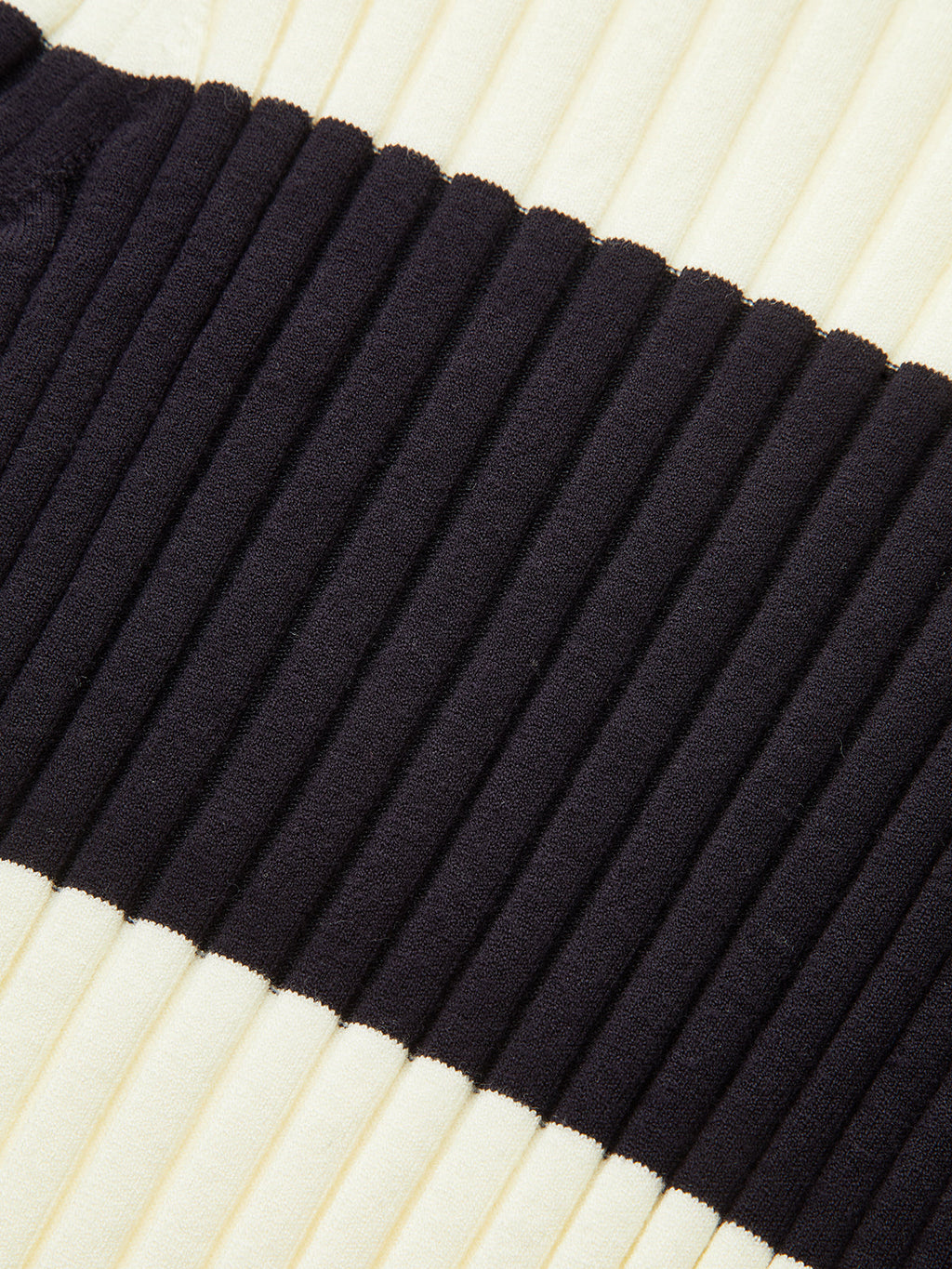 Color-Block Rippstrick-Oberteil mit Stehkragen