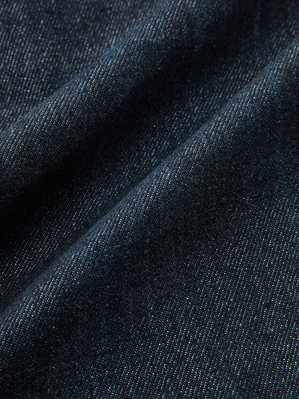 Jean taille haute à jambes larges et revers 