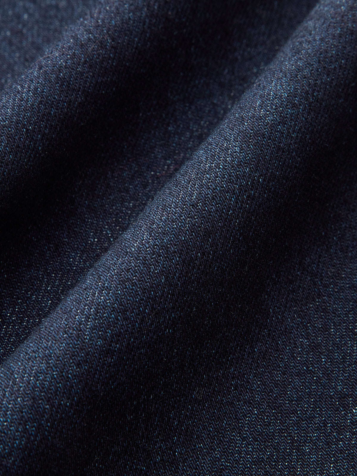 Pantalon en jean taille haute à double boutonnage et jambes droites 