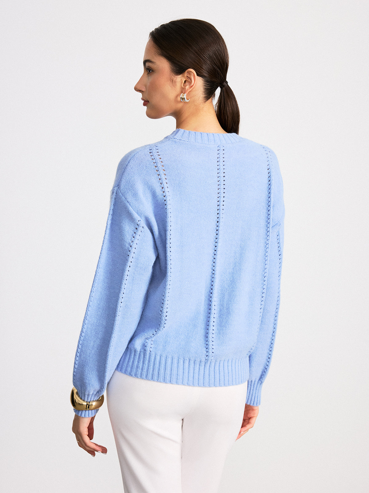 Pullover mit Ösendetail und Rundhalsausschnitt