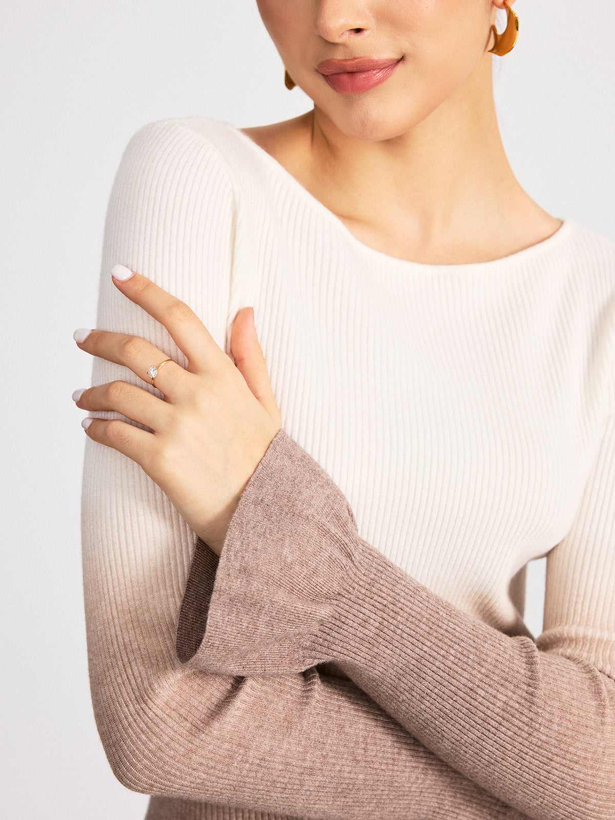 Haut en maille côtelée ombrée à poignets évasés 