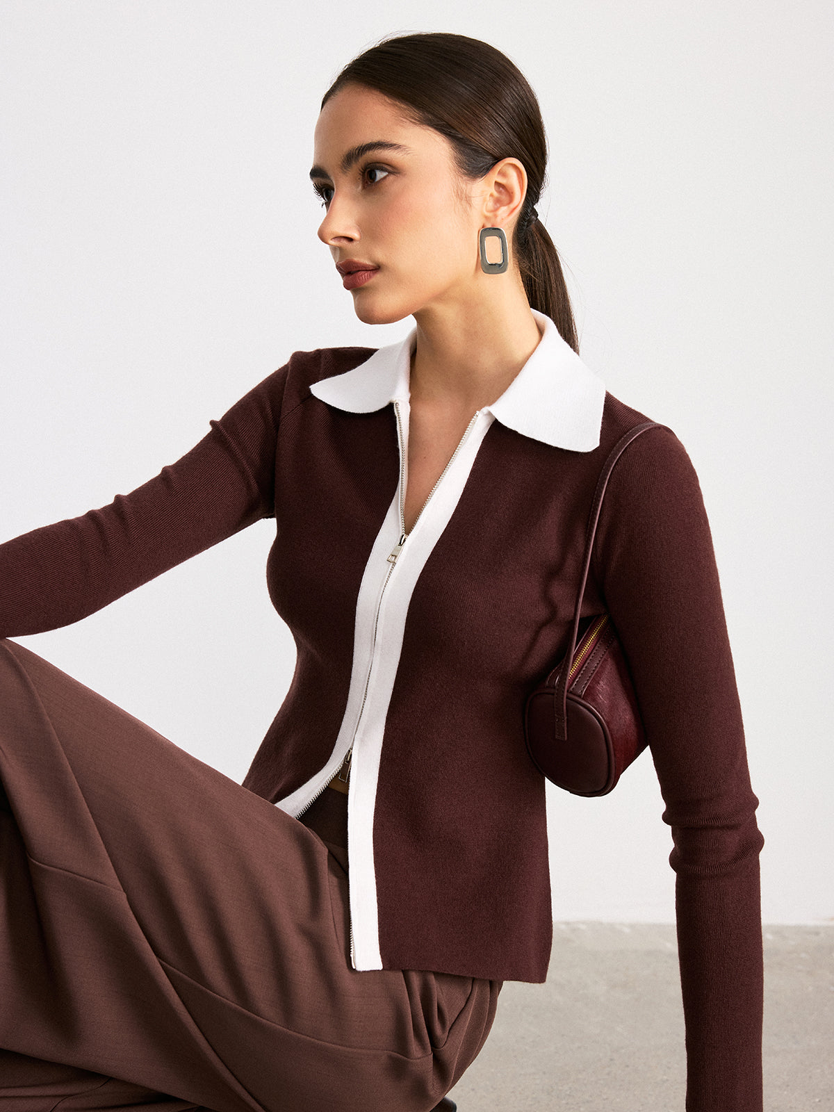 Cardigan zippé en laine mélangée à col contrastant
