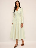 Robe longue boutonnée à col tailleur