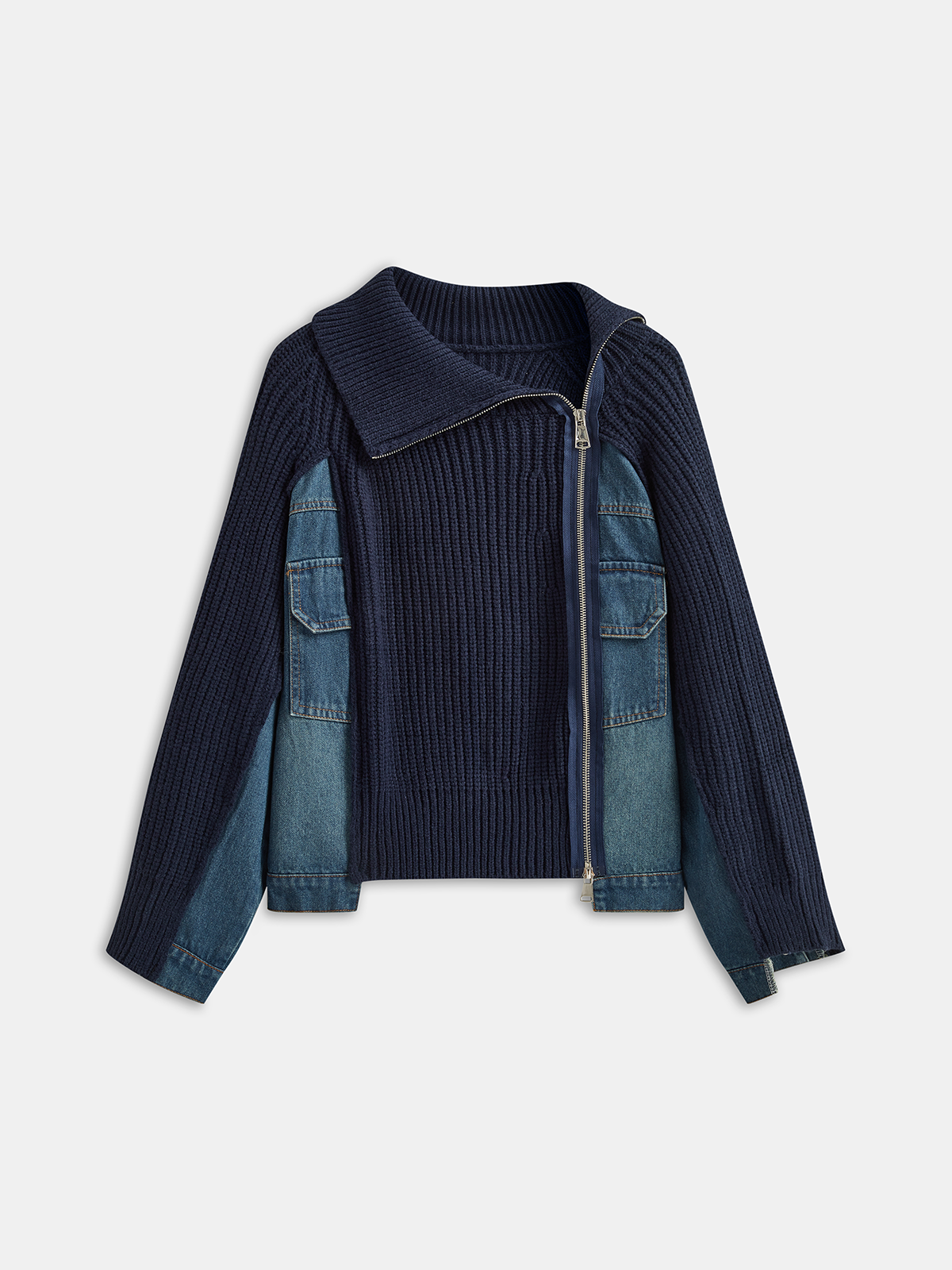 Asymmetrischer Strickcardigan aus Denim-Paneelen mit Reißverschluss