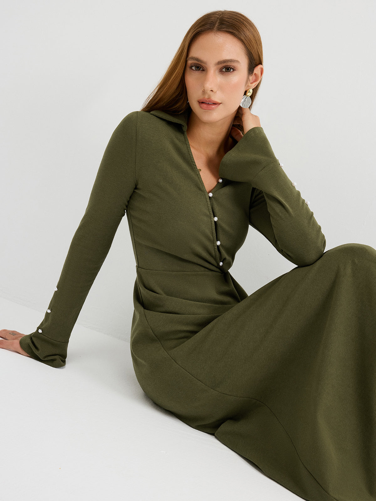 Robe longue asymétrique en maille torsadée