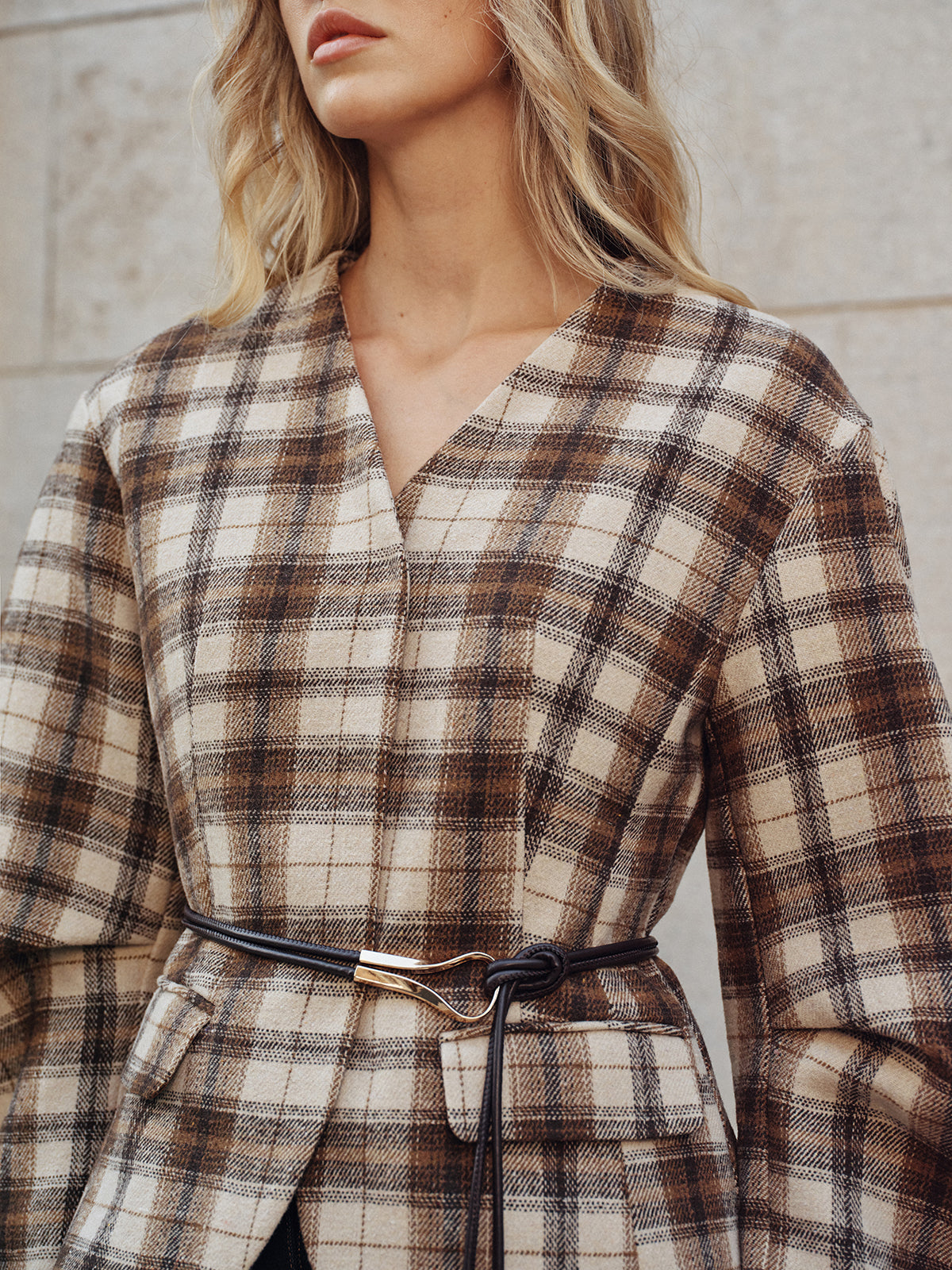 Gürtelmantel aus Tweed