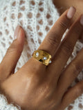 Perlenbesetzter Goldring