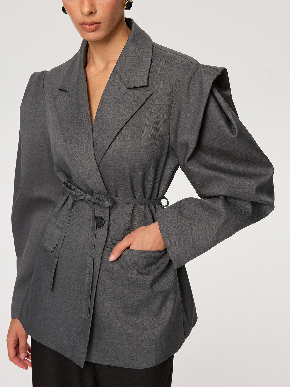Blazer mit Puffärmeln und Bindegürtel