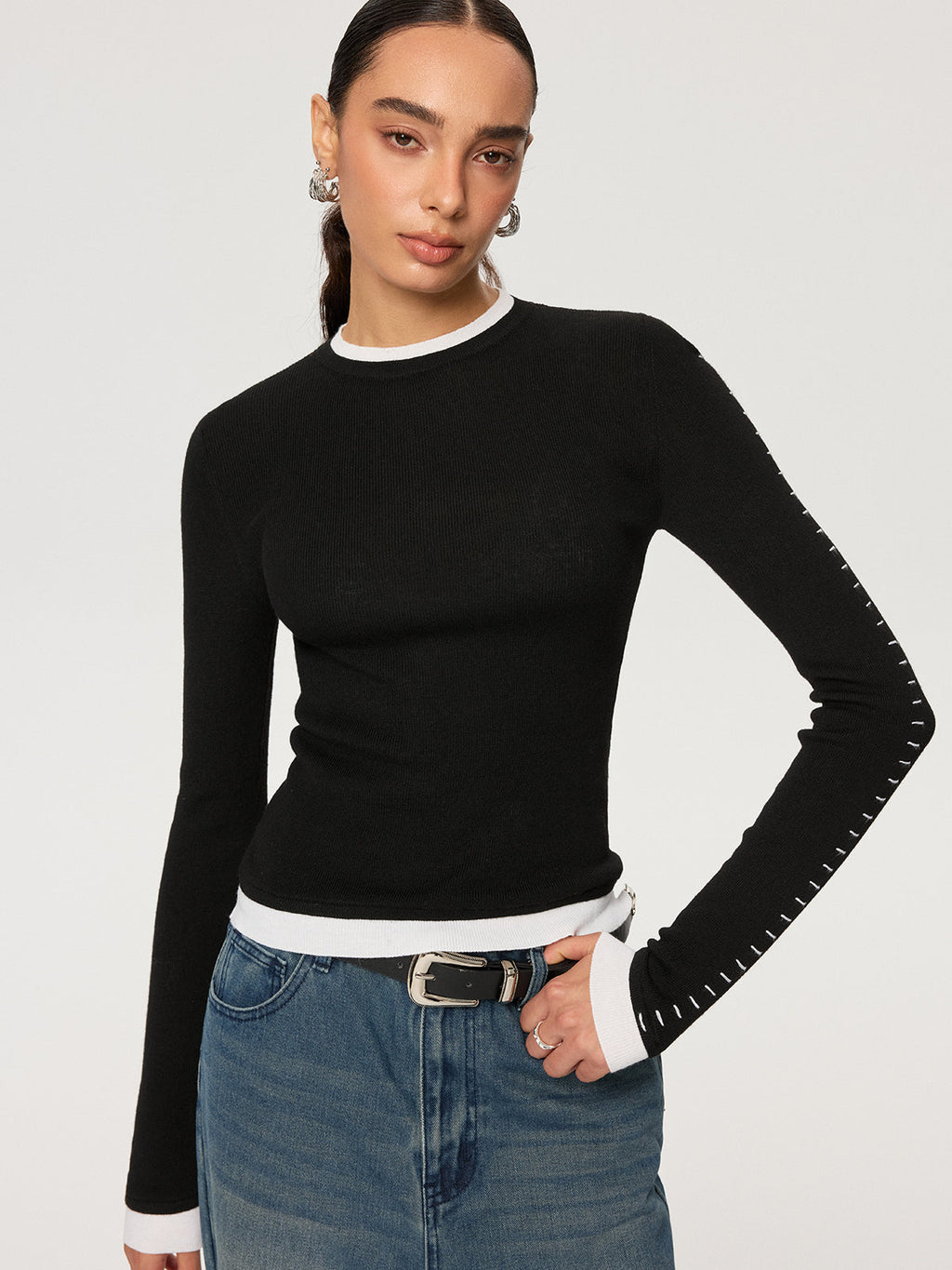 Kontrastnaht-Stricktop aus Wollmischung