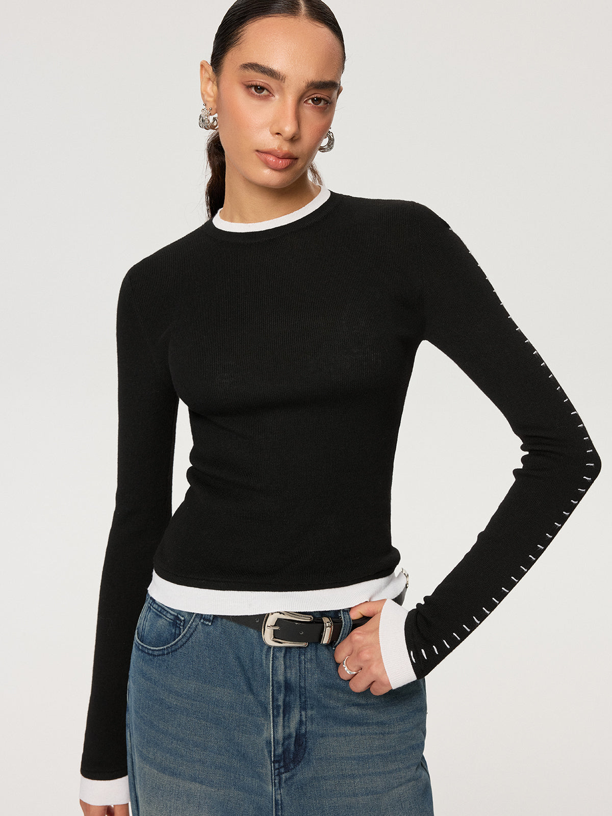 Contrast Stitch Wool-Blend Knit Top