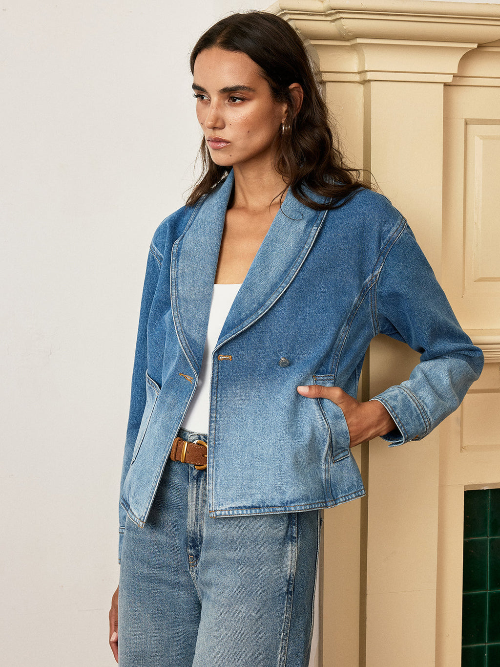 Schalkragen-Jacke aus gewaschenem Denim