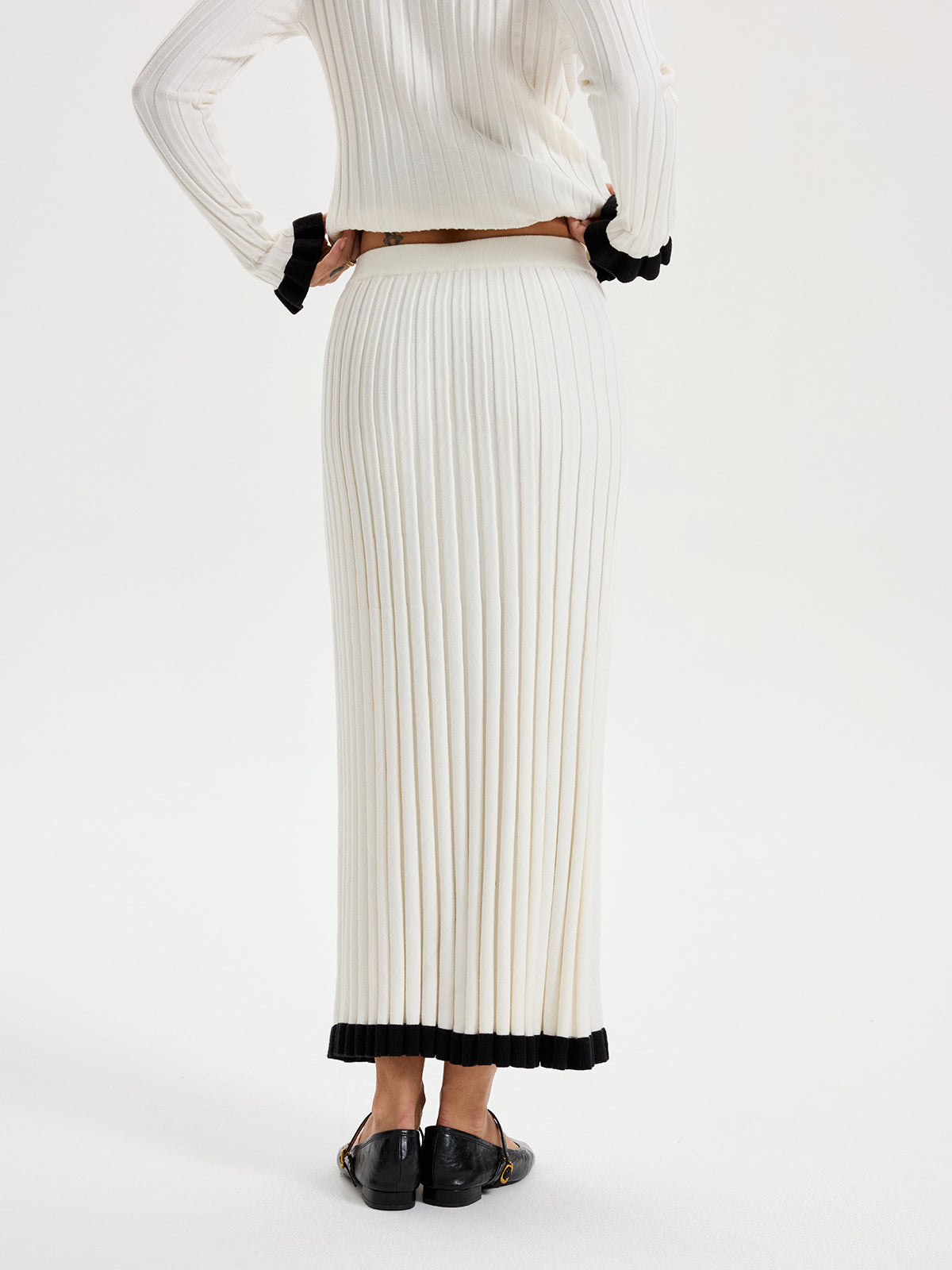 Rib-knit Skirt with Contrasting Ruffles