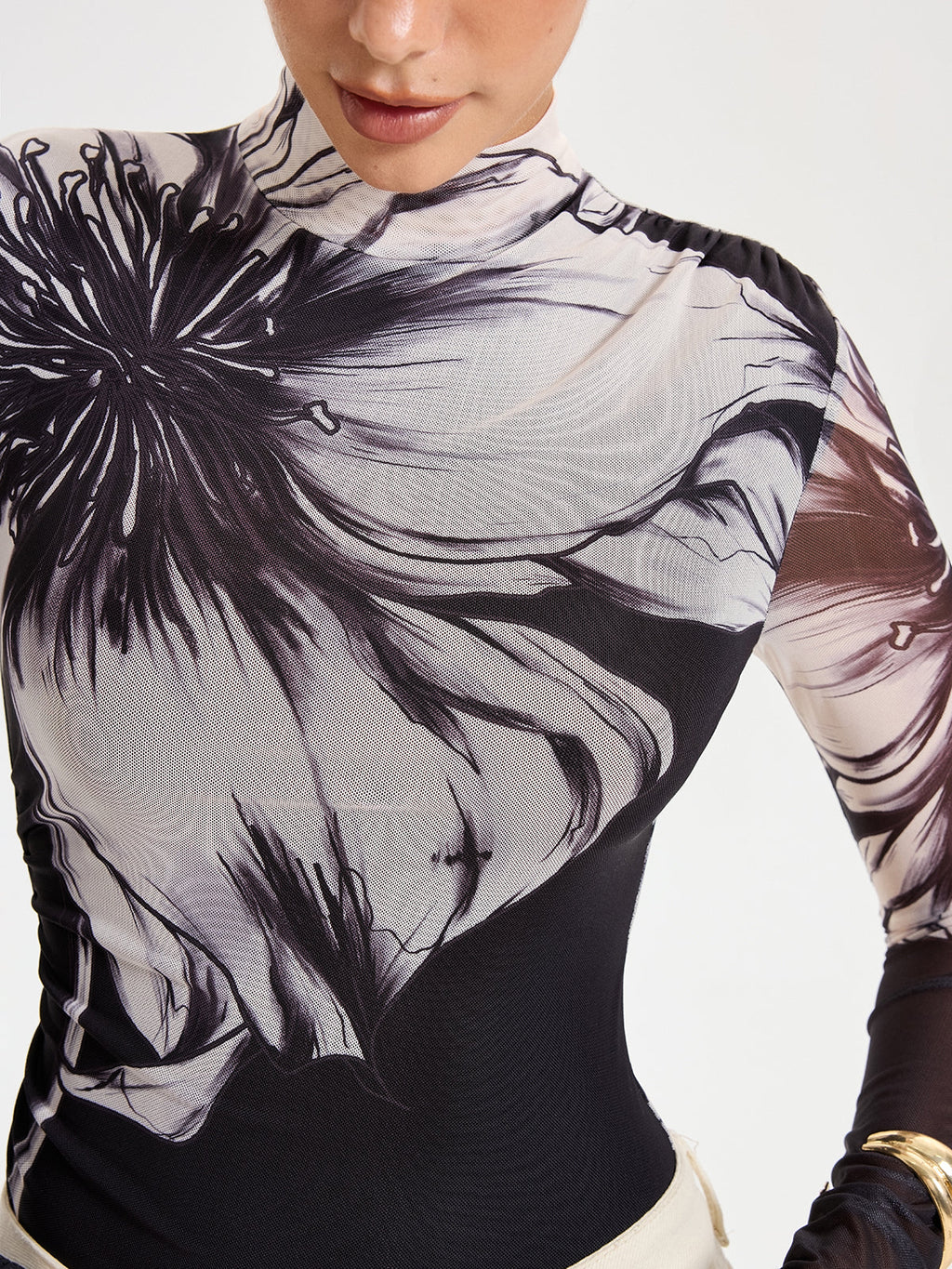 Floraler All-Over-Mesh-Body