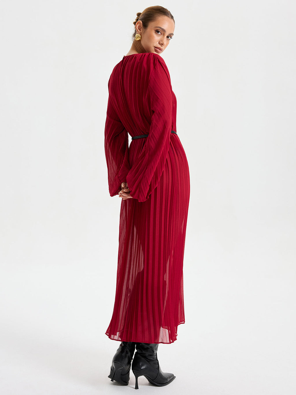 Plissiertes langes Kleid
