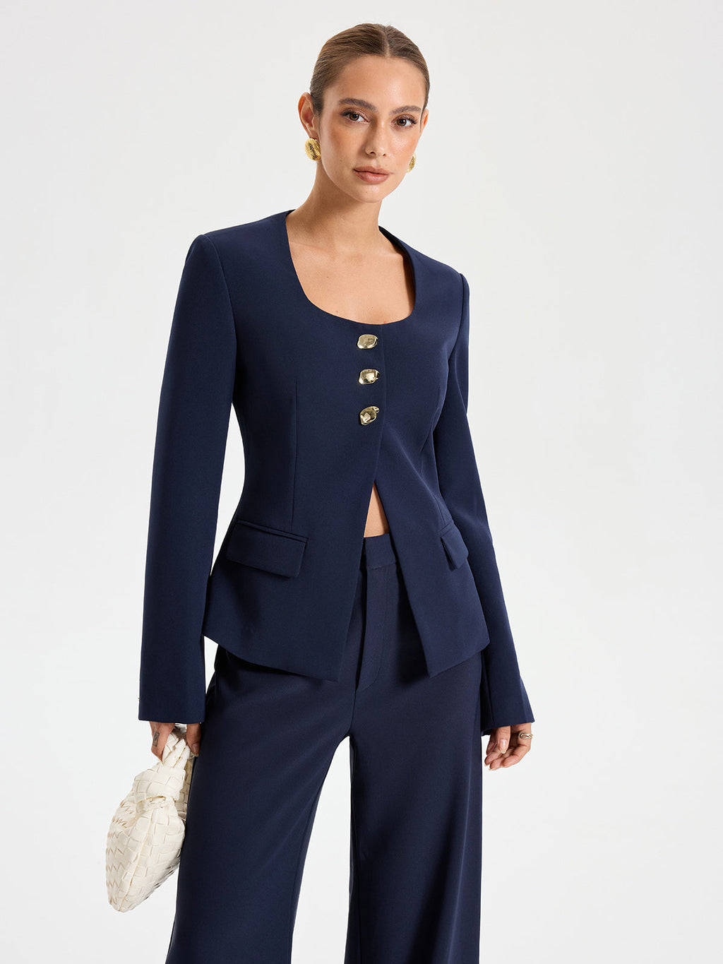 Blazer mit eckigem Ausschnitt und Metallknöpfen
