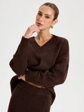 Zweiteiler mit V-Ausschnitt-Strickpullover