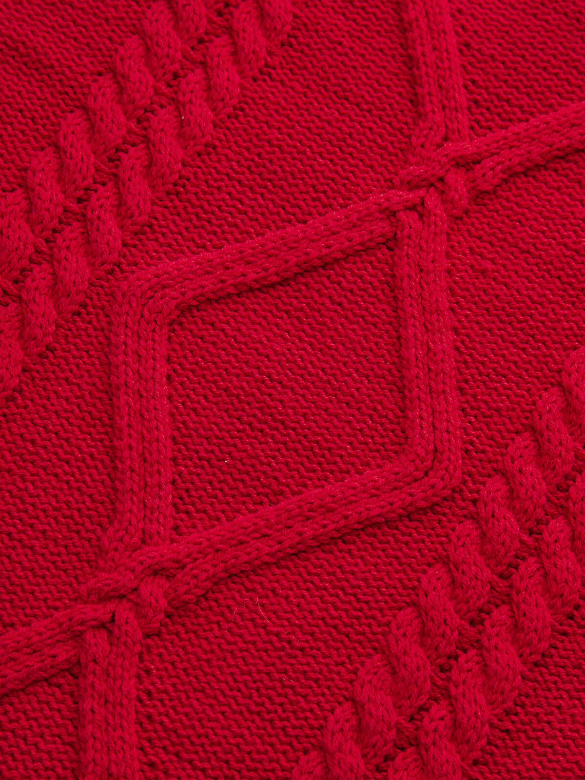 Cable-Knit Crew Neck Sweater