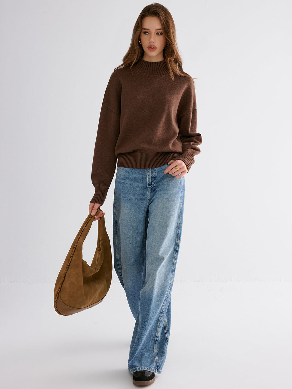 Oversized Pullover mit überschnittenen Schultern und Rundhalsausschnitt