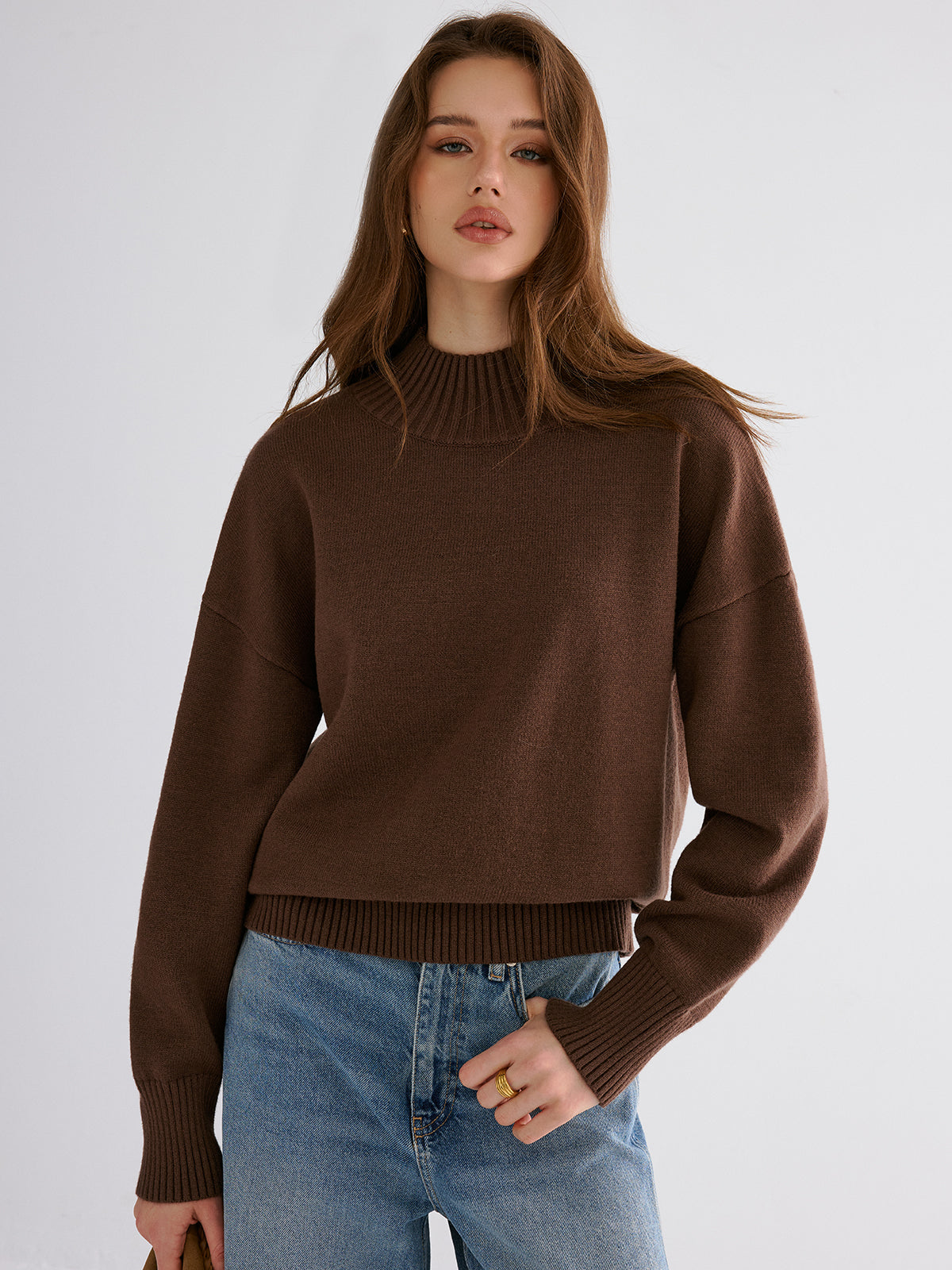 Oversized Pullover mit überschnittenen Schultern und Rundhalsausschnitt