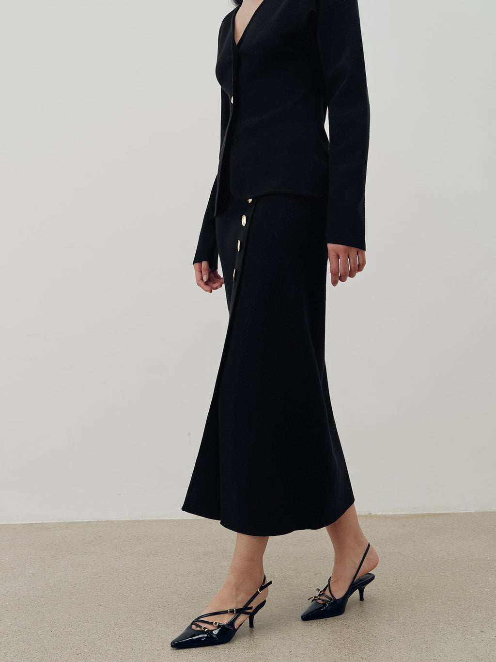 Metal Button Slit Maxi Skirt
