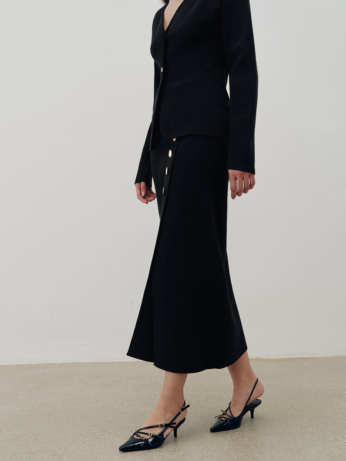 Metal Button Slit Maxi Skirt