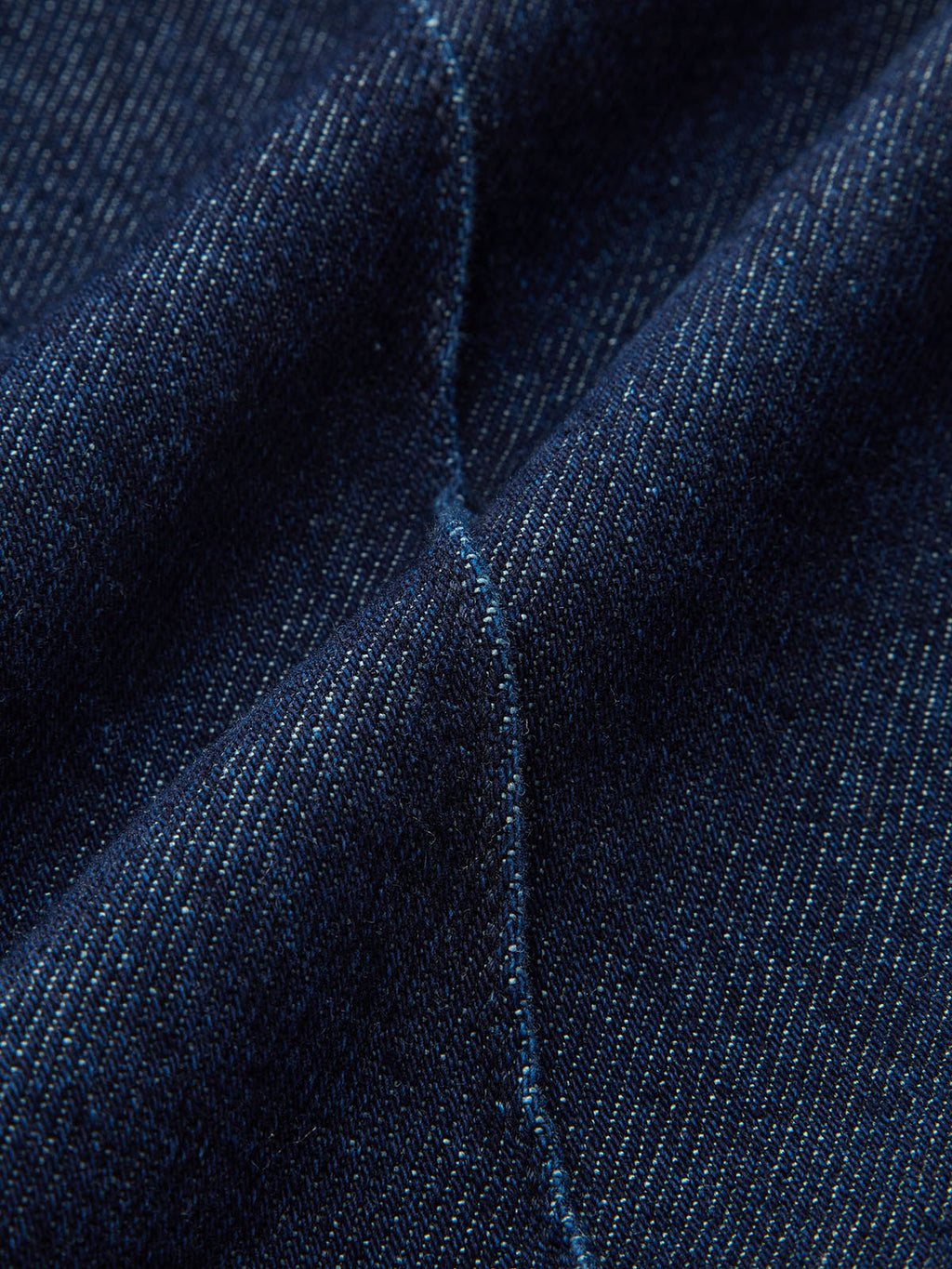 Jeans mit weitem Bein und mittelhohem Bund