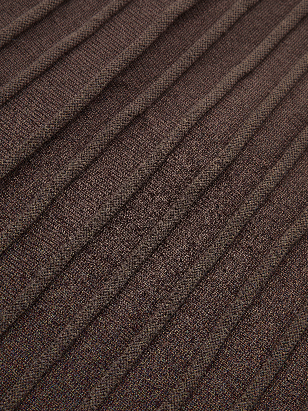 Textured Rib-Knit Mermaid Midi Skirt