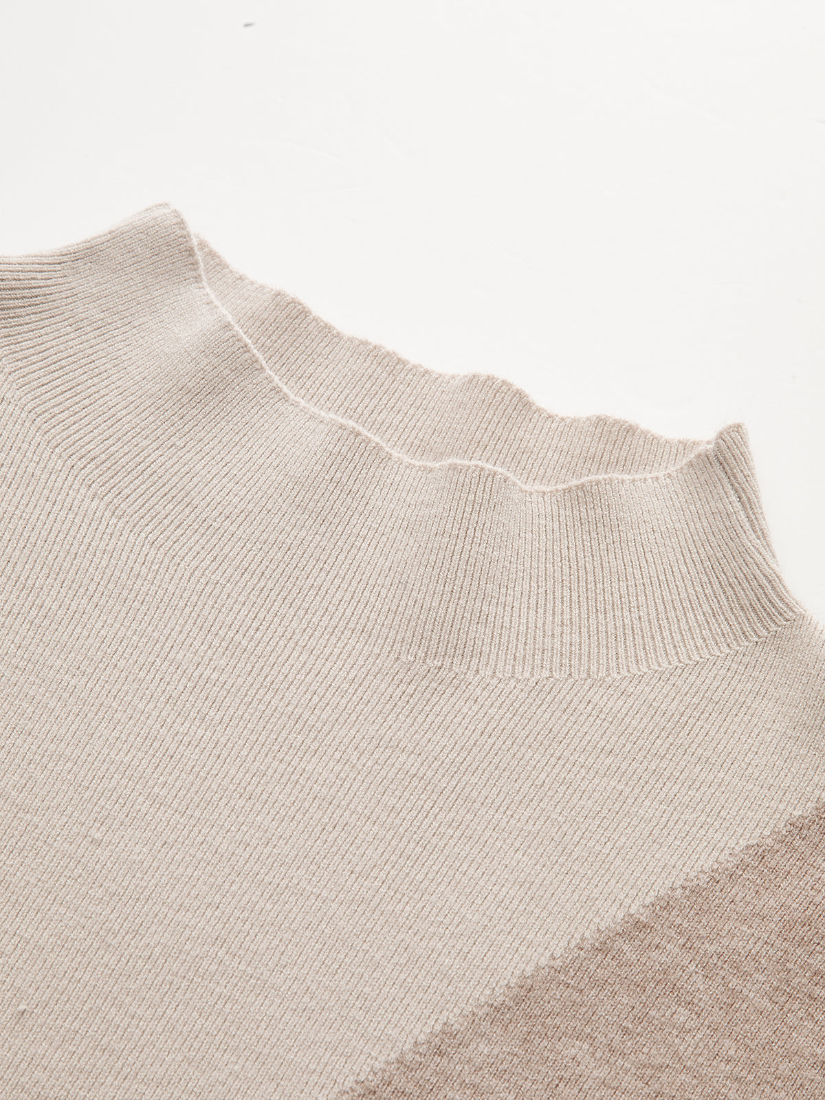 Color Block Mock Neck Fitted Knit Top