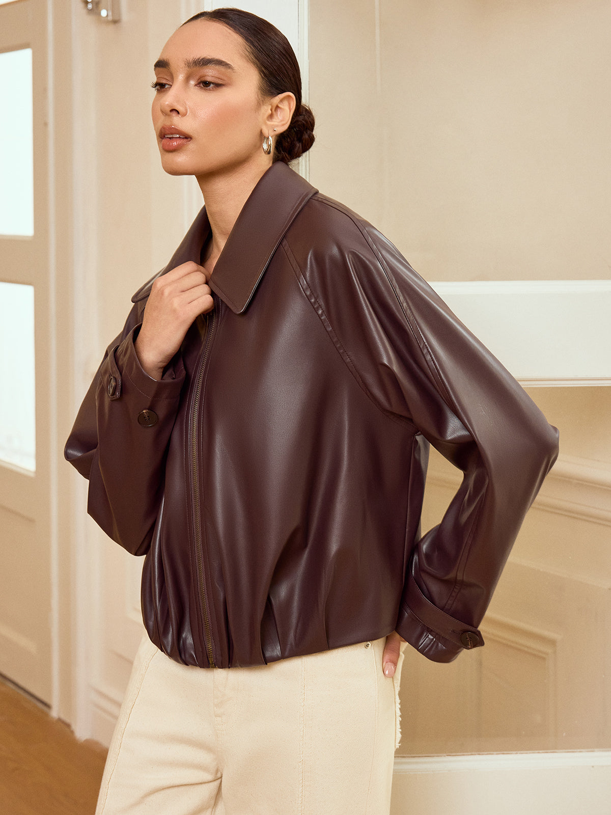 Gefütterte Kunstlederjacke mit Reißverschluss