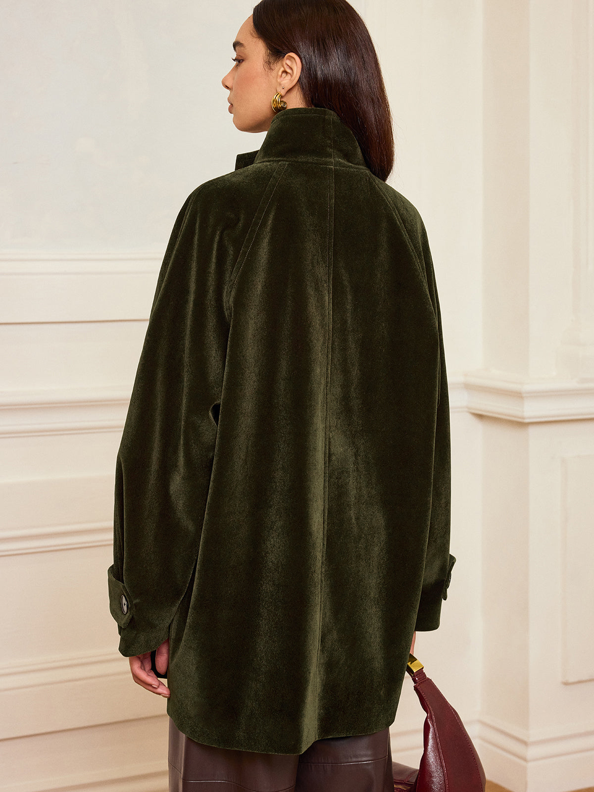 Pocketed Velvet Coat without Belt