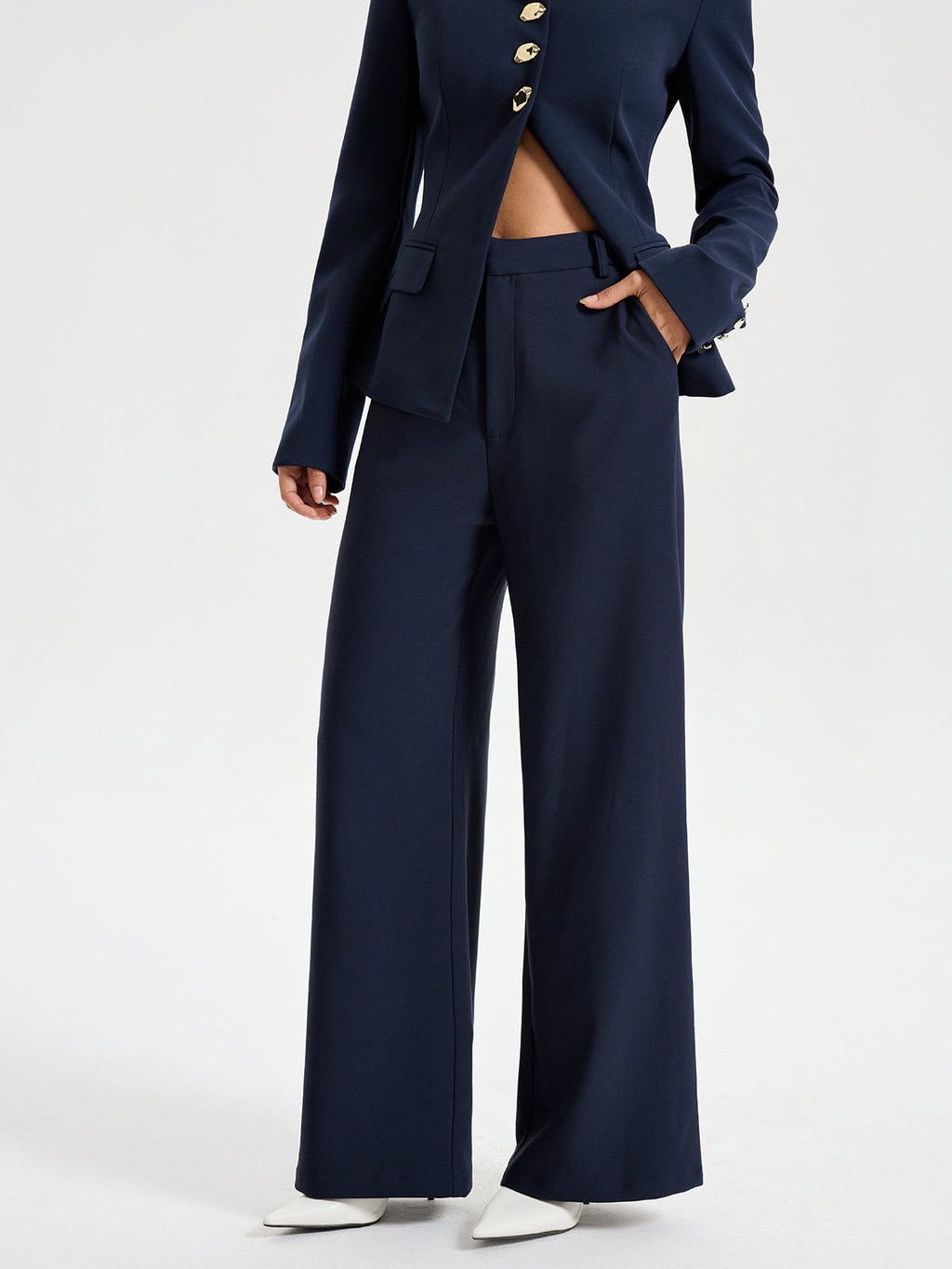 Hochtaillierte Hose mit geradem Bein