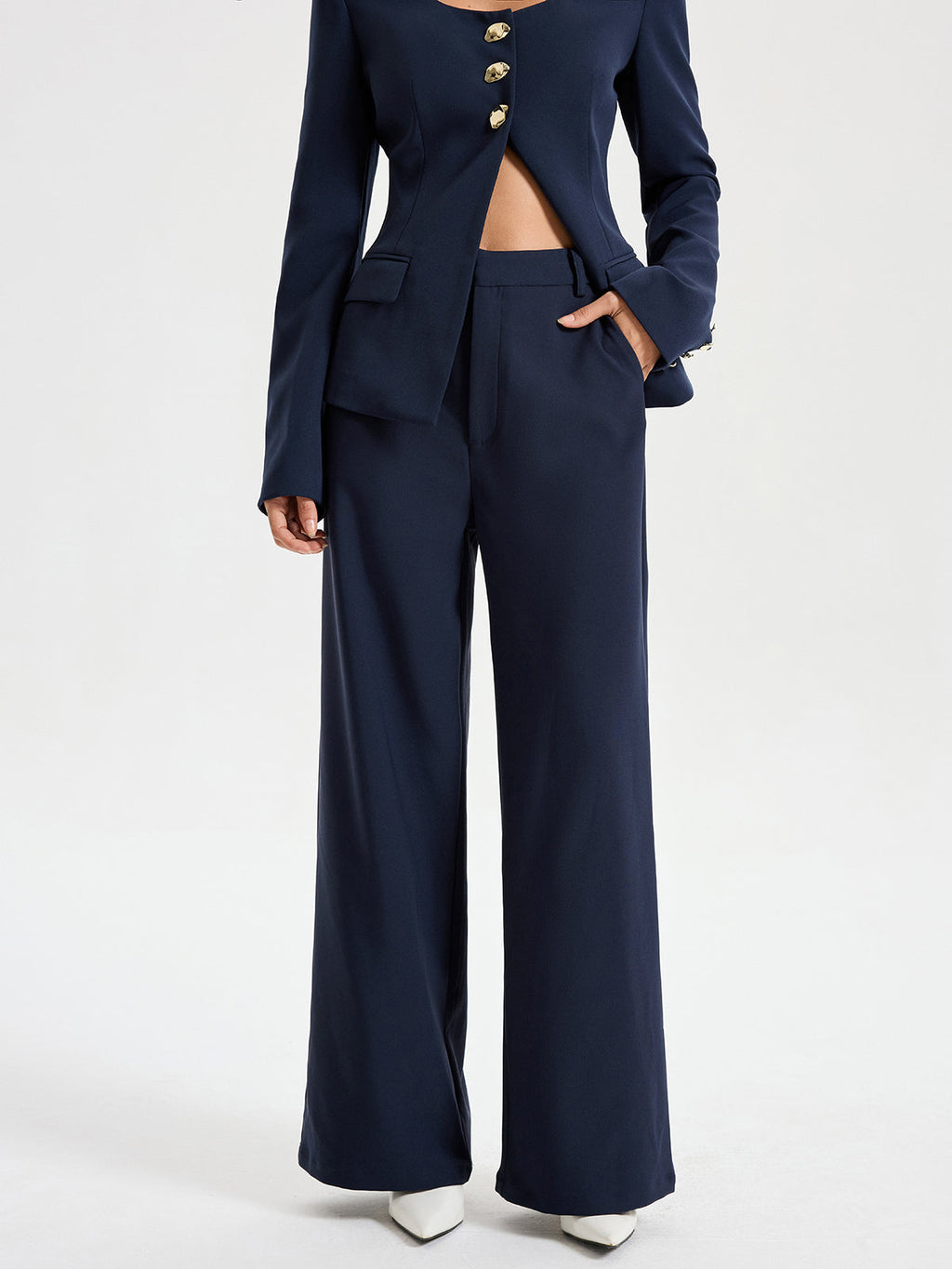 Hochtaillierte Hose mit geradem Bein