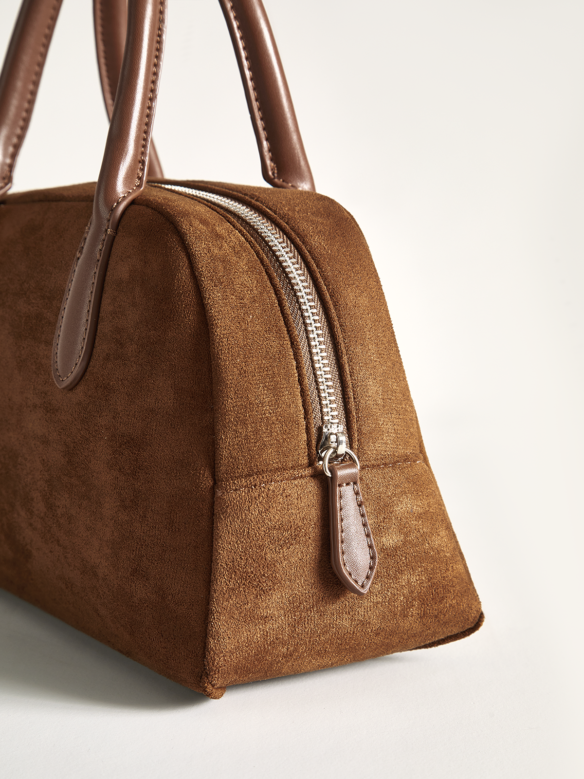 Wildleder-Henkeltasche 