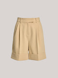 Gefaltete Shorts mit Taschen und mittelhohem Bund