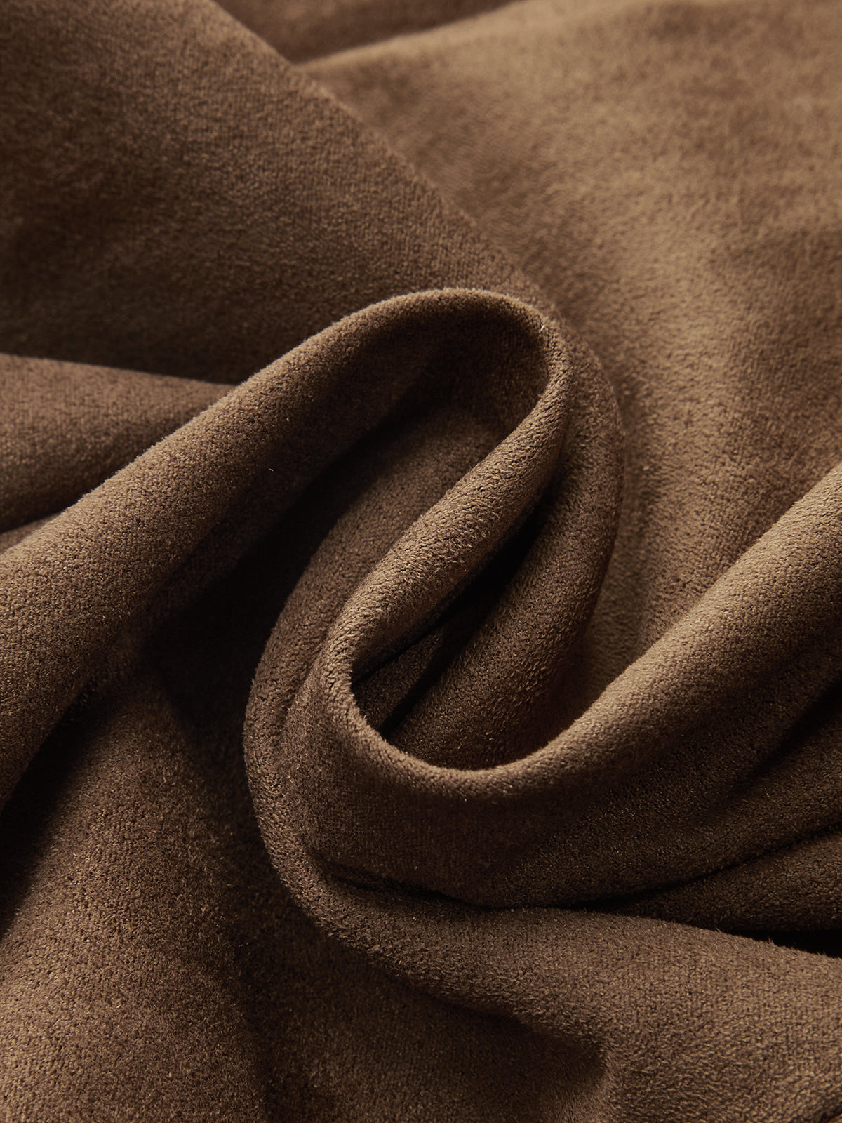 Robe midi sans manches à effet daim ceinturée 