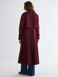 Trenchcoat mit Gürtel und plissiertem Saum
